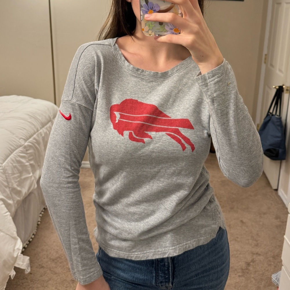 Buffalo Bills women’s long sleeve grey shirt NFL - Nike- size small